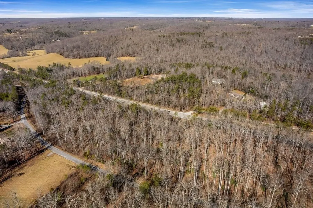 00 Sparta Highway Crossville TN 38572