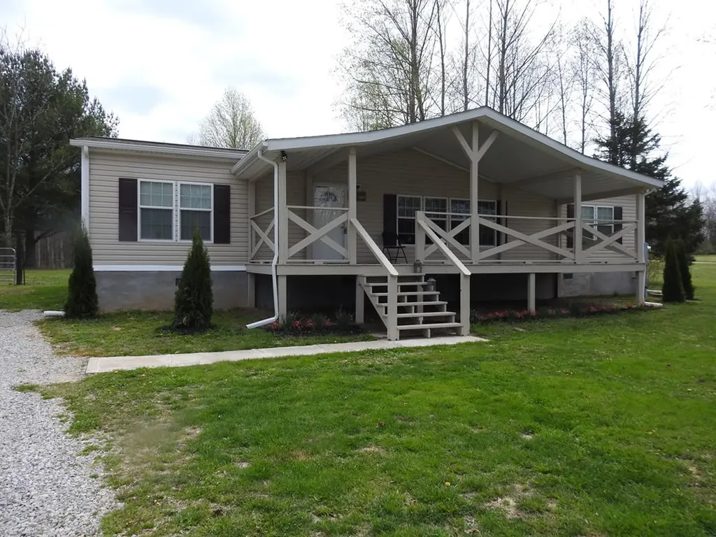 1169 Terry Lane Jamestown TN 38556