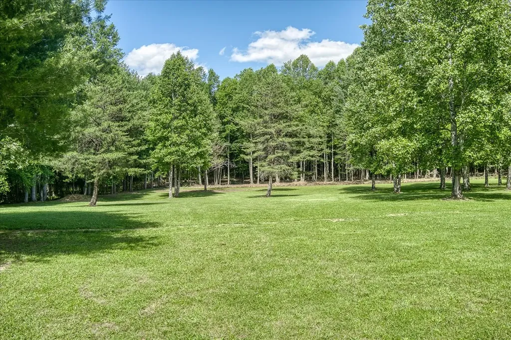 1169 Terry Lane Jamestown TN 38556