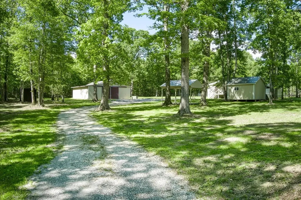 1169 Terry Lane Jamestown TN 38556