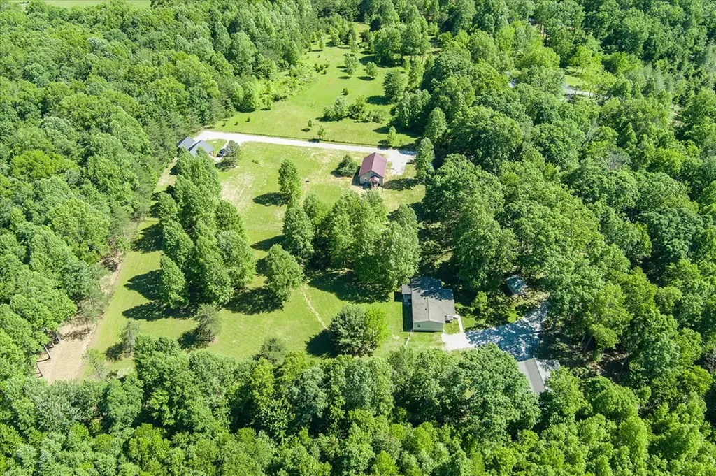 1169 Terry Lane Jamestown TN 38556