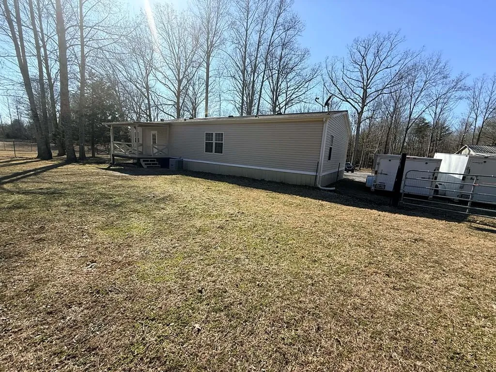 1169 Terry Lane Jamestown TN 38556