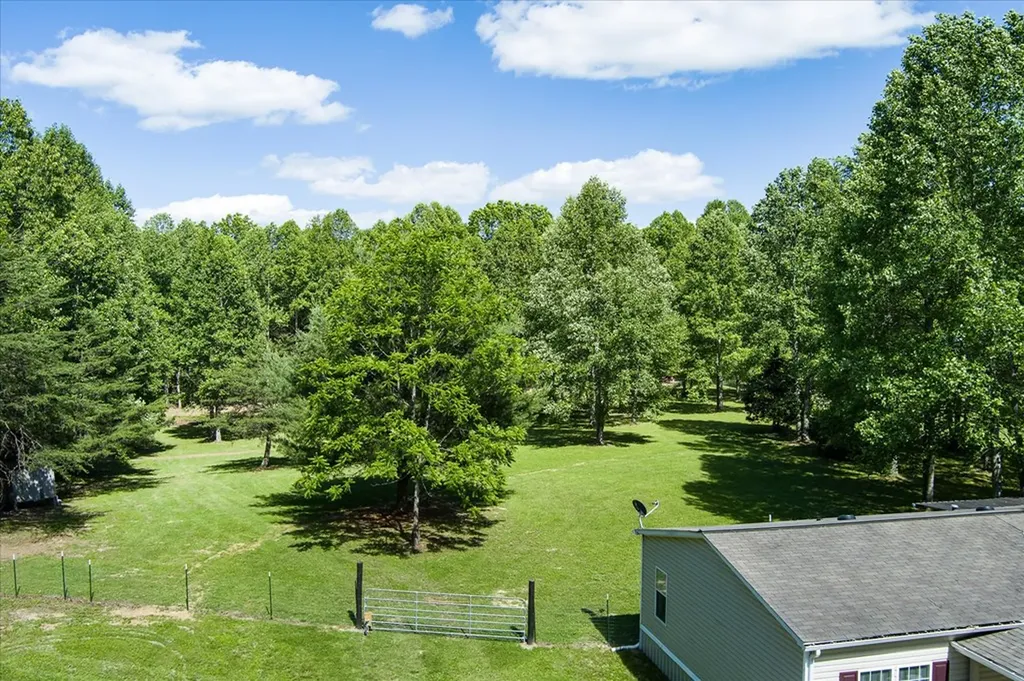 1169 Terry Lane Jamestown TN 38556