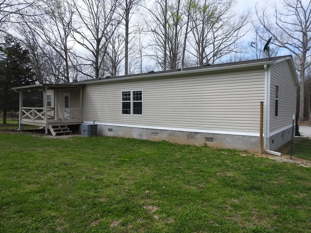 1169 Terry Lane Jamestown TN 38556