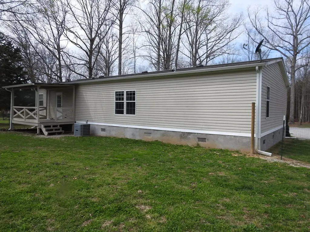 1169 Terry Lane Jamestown TN 38556