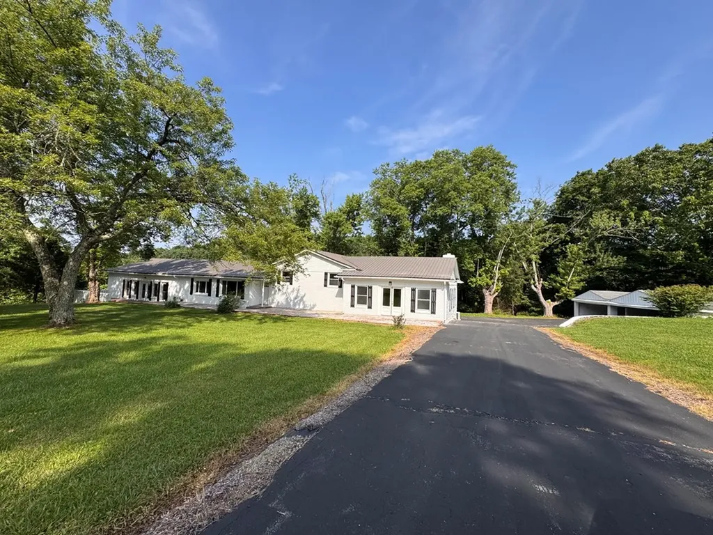 3470 Freehill Road Cookeville TN 38501