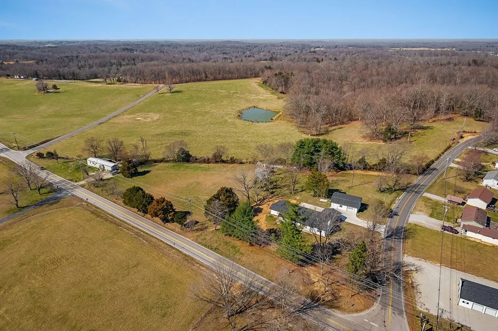 5898 Hilham Road Cookeville TN 38506