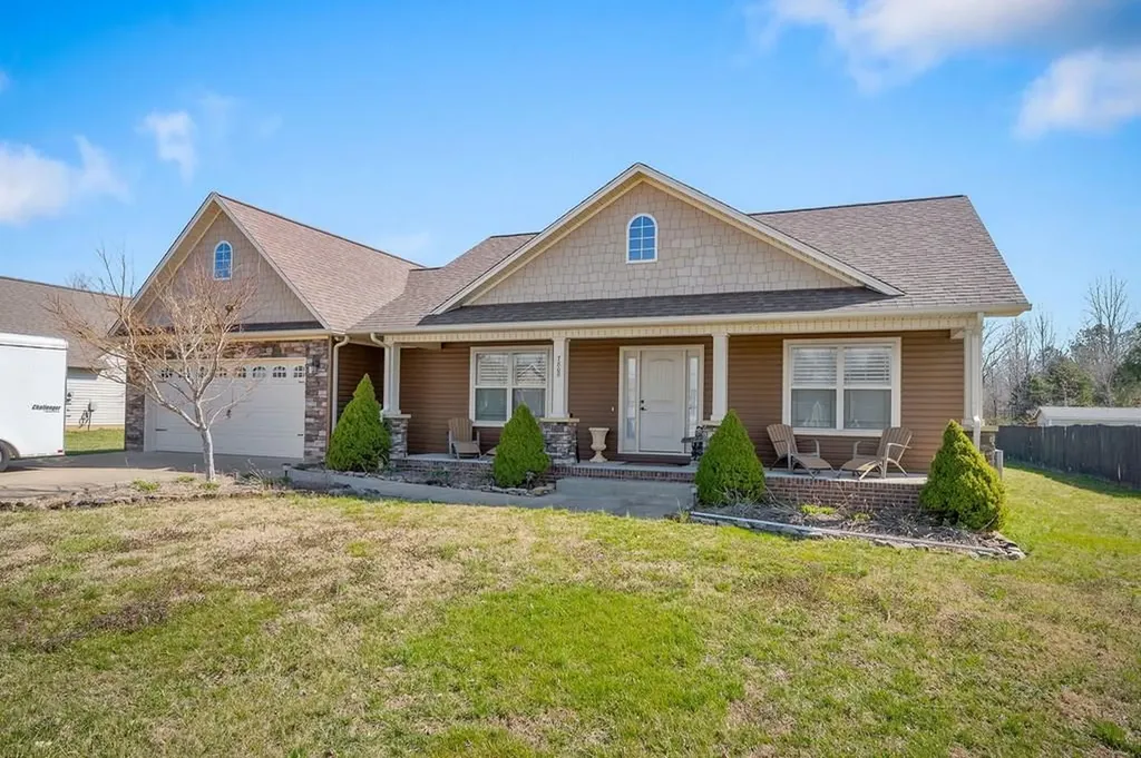 7808 Platinum Creek Baxter TN 38544