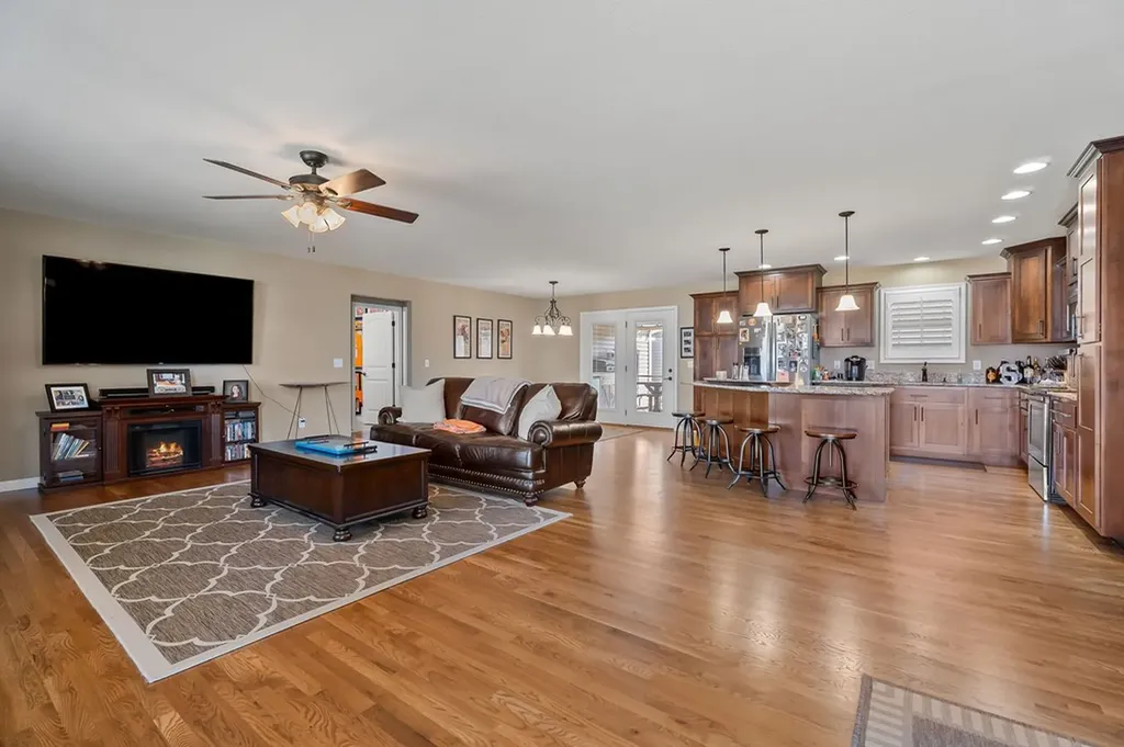 7808 Platinum Creek Baxter TN 38544