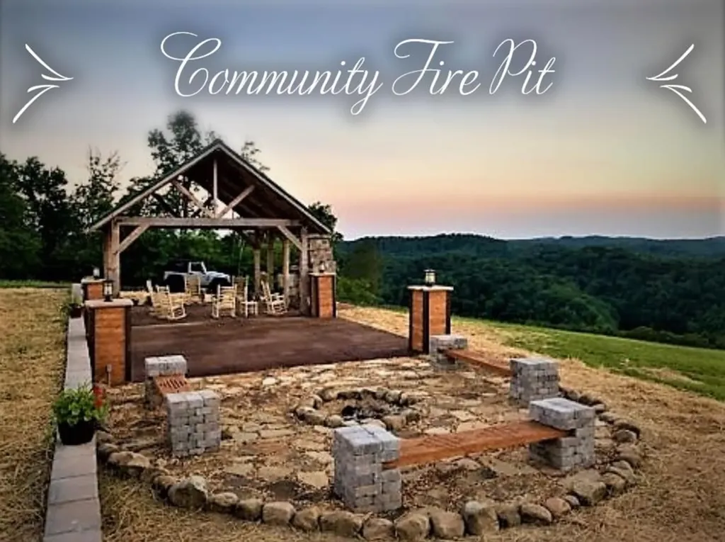 3715 Swan Ridge Road Hilham TN 38568