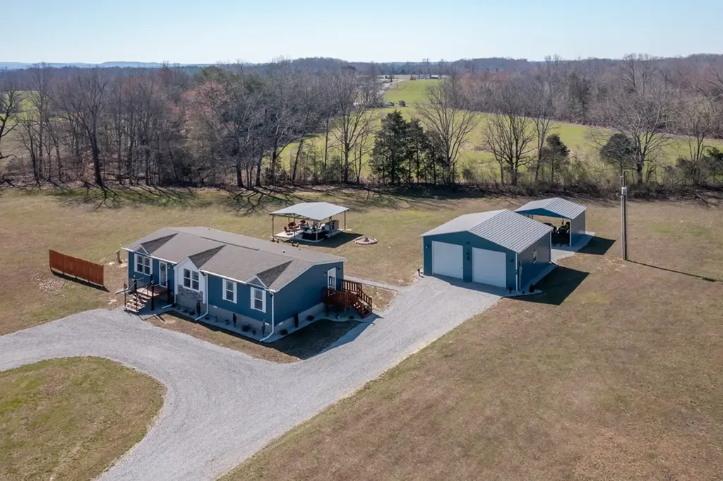 3468 Spring Creek Road Cookeville TN 38501