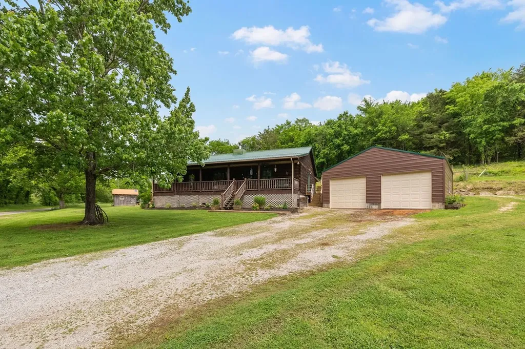 64 Beasley Hollow Lane Carthage TN 37030