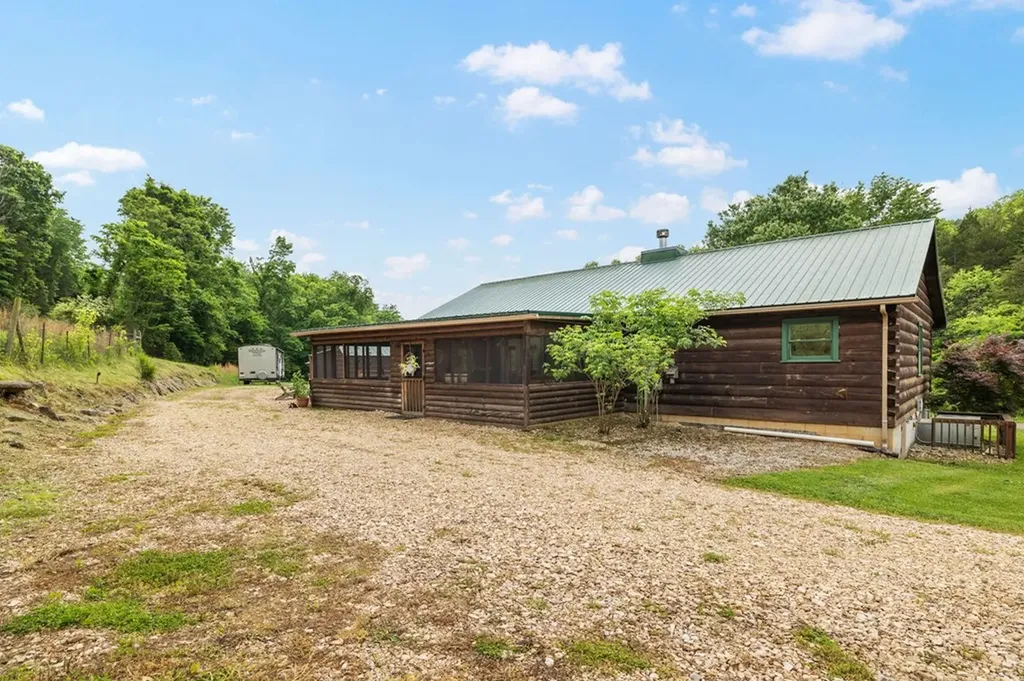 64 Beasley Hollow Lane Carthage TN 37030