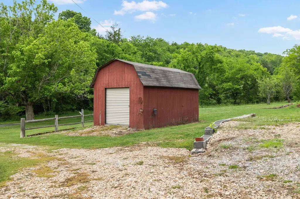 64 Beasley Hollow Lane Carthage TN 37030