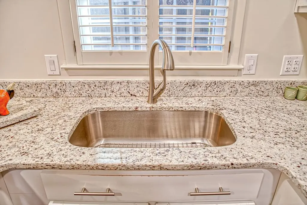 3000 Hillsboro Pike, Unit 72 Nashville TN 37215