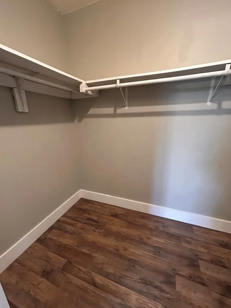 140 Mirandy Algood TN 38506