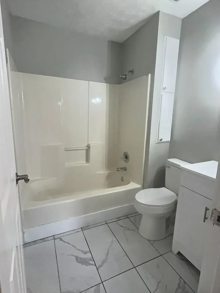 140 Mirandy Algood TN 38506