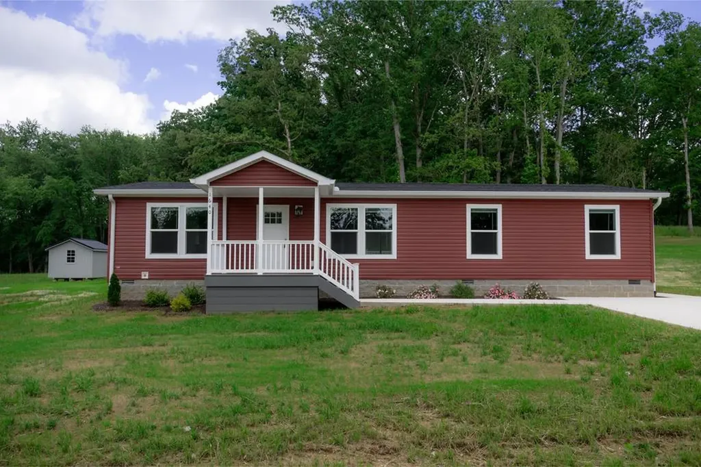 1640 Anna Maria Lane Cookeville TN 38501