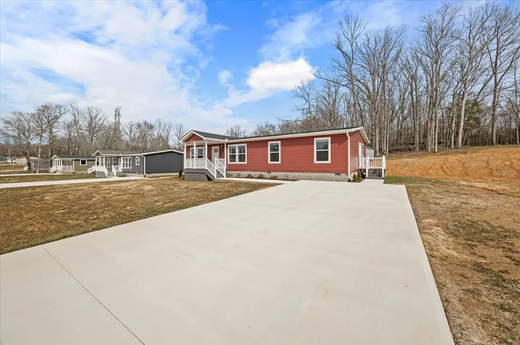 1640 Anna Maria Lane Cookeville TN 38501