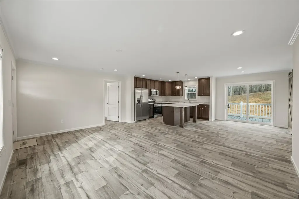 1640 Anna Maria Lane Cookeville TN 38501