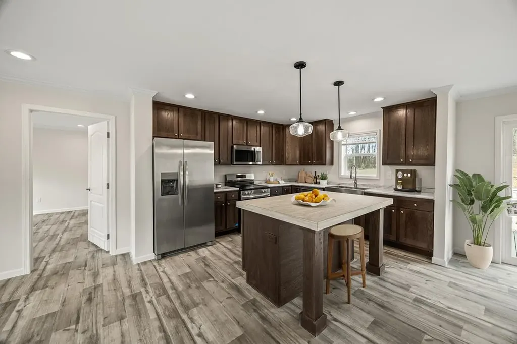 1640 Anna Maria Lane Cookeville TN 38501