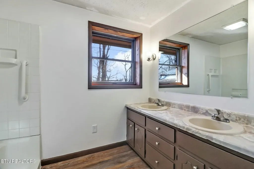 2919 Highway 68 Crossville TN 38555