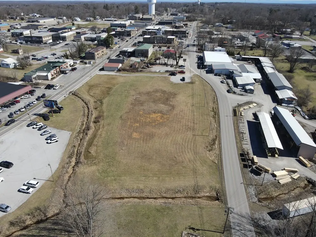 00 W Central Avenue Jamestown TN 38556