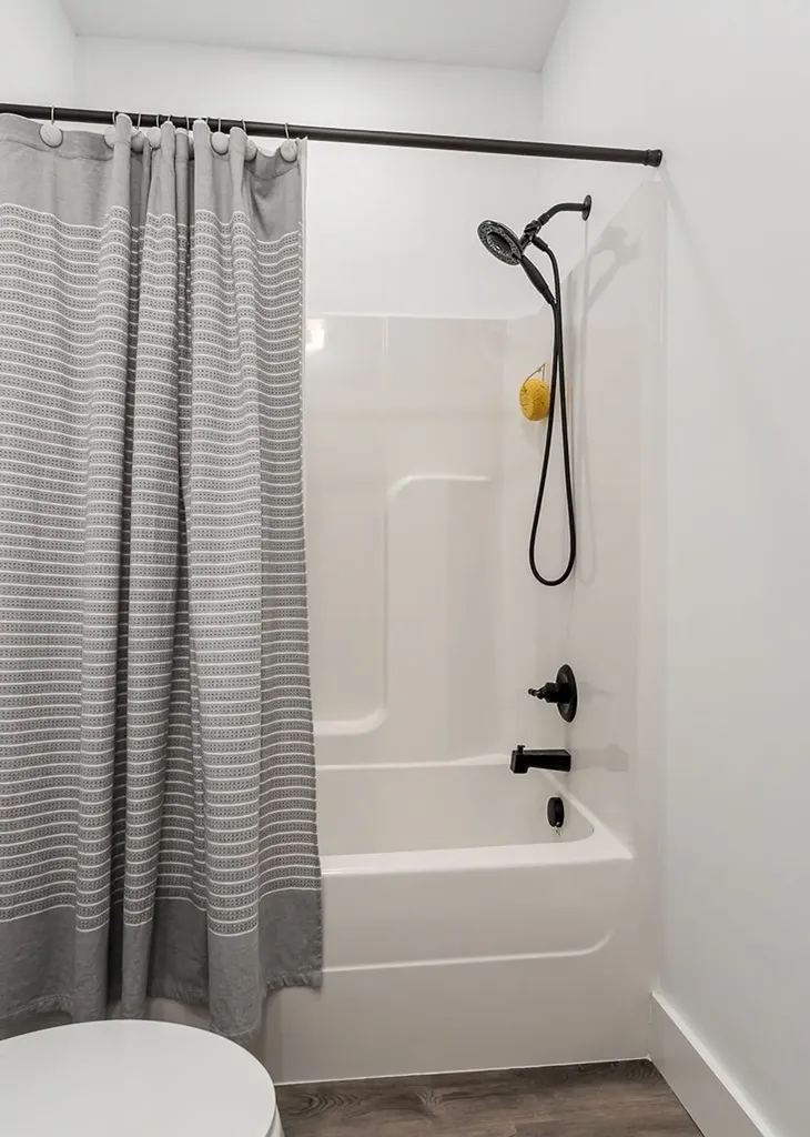 1328 Duck Pond Road Sparta TN 38583