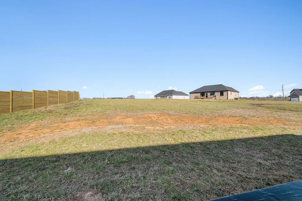 1328 Duck Pond Road Sparta TN 38583