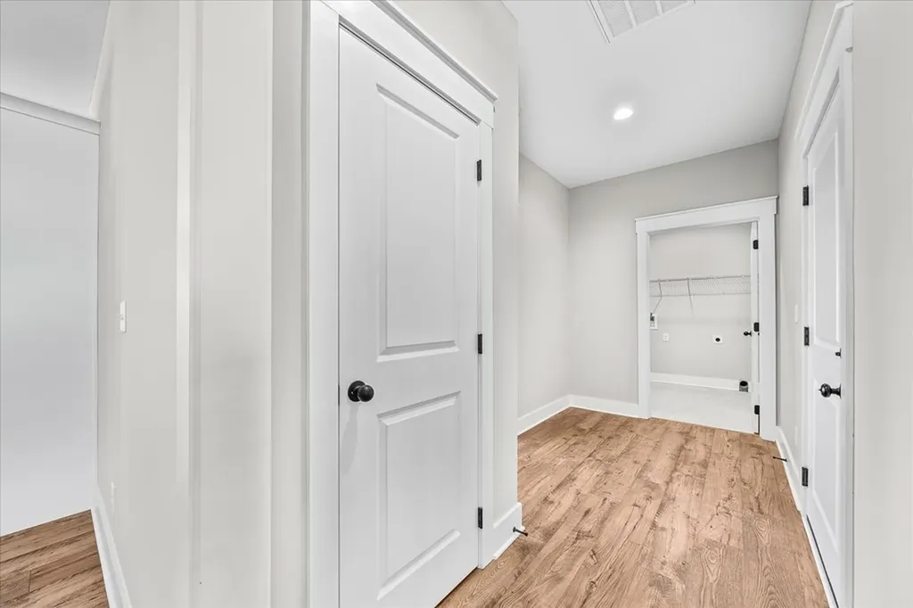 2295 Nicholas Cookeville TN 37215