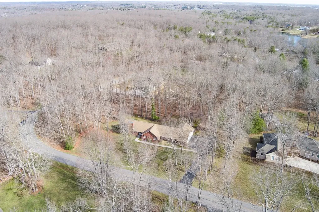 696 Laurel Circle Crossville TN 38555