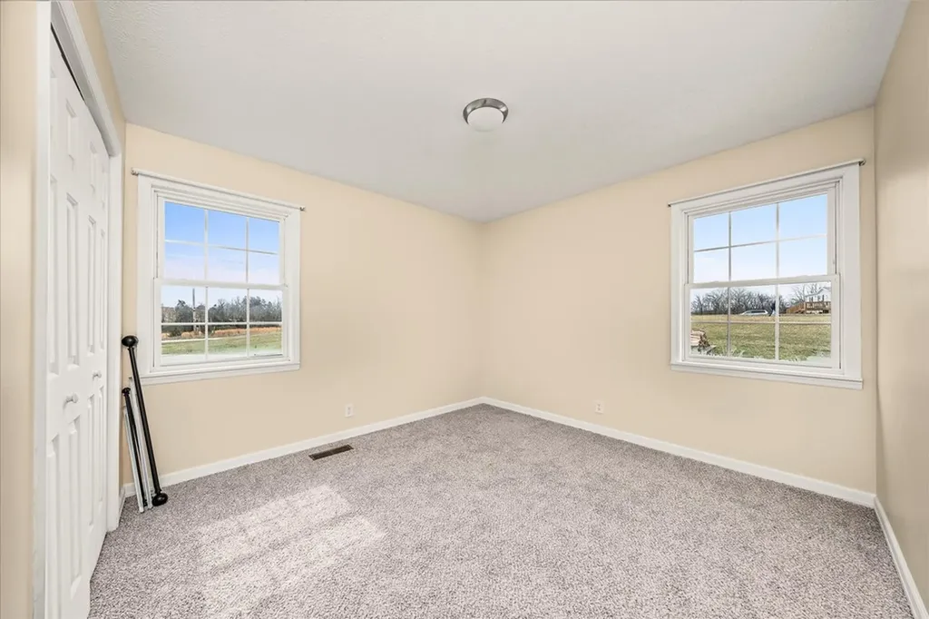 11216 Clay County Highway Moss TN 38575