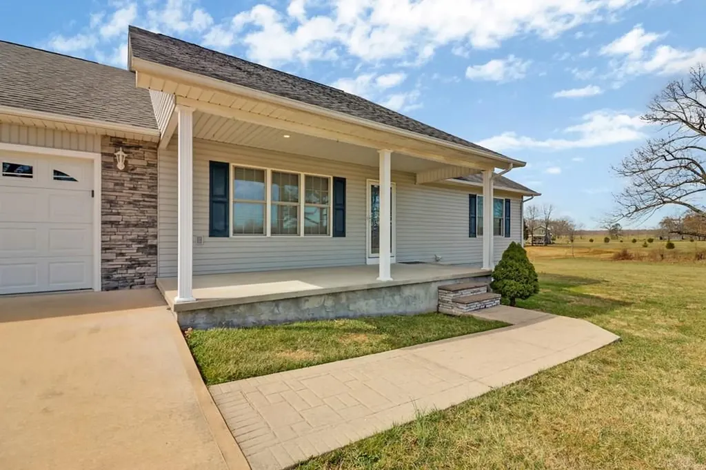 3136 Rugby Pike Jamestown TN 38556