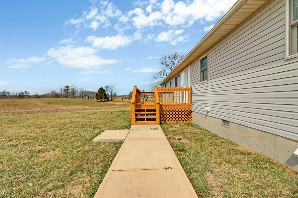 3136 Rugby Pike Jamestown TN 38556