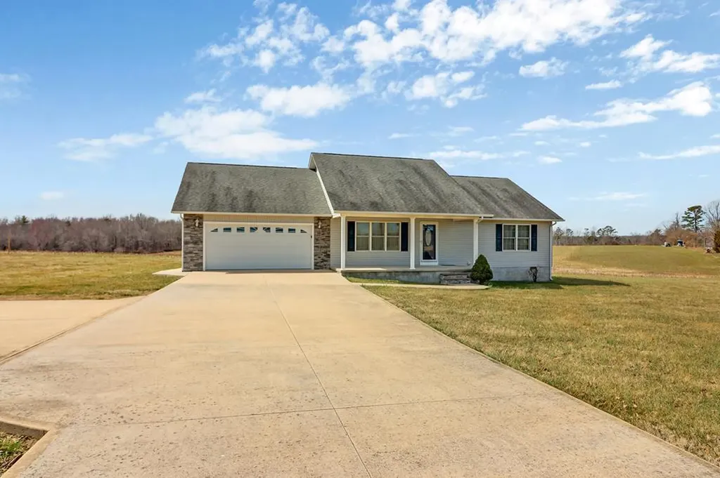 3136 Rugby Pike Jamestown TN 38556