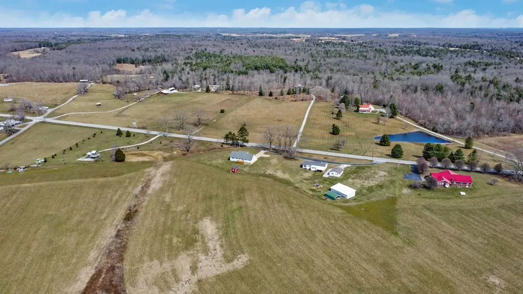 3136 Rugby Pike Jamestown TN 38556