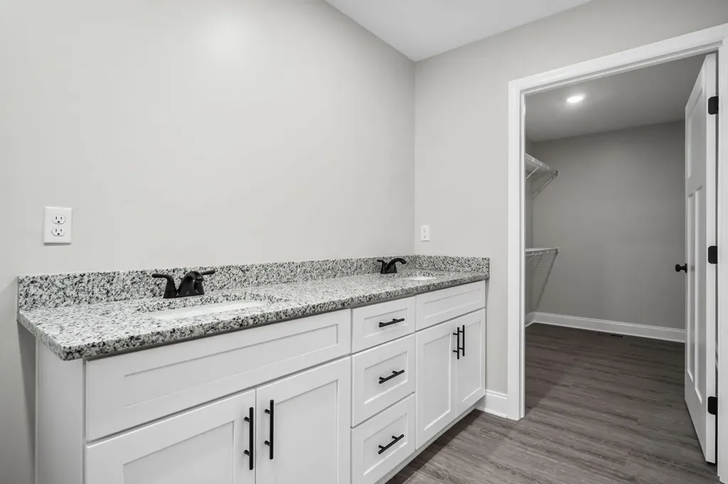 177 Dairy Barn Road Sparta TN 38563