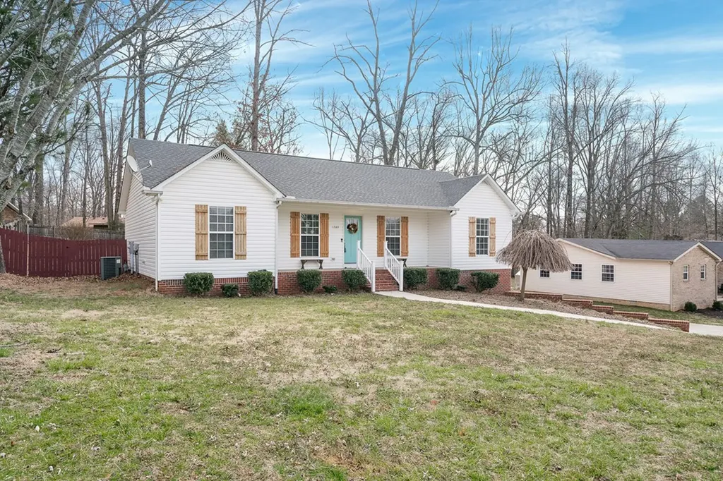 1740 Bunker Hill Road Cookeville TN 38506