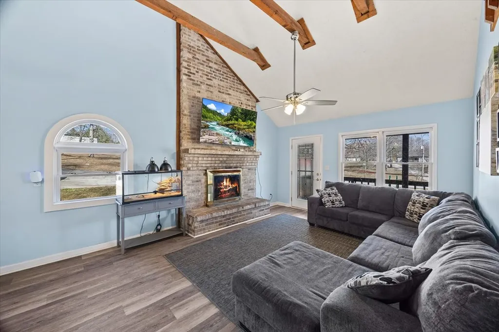 1020 Center Lane Byrdstown TN 38549