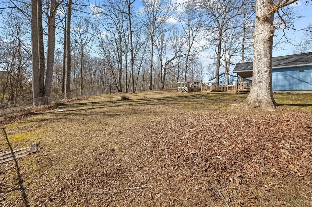 1020 Center Lane Byrdstown TN 38549