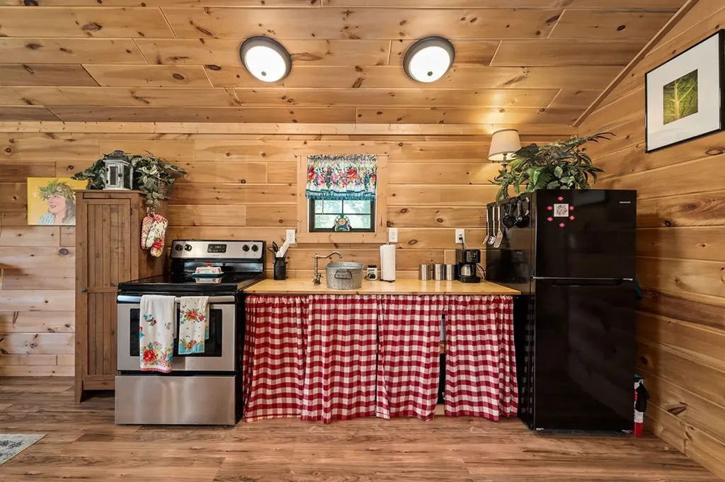 361 Mack Floyd Road Sparta TN 38583