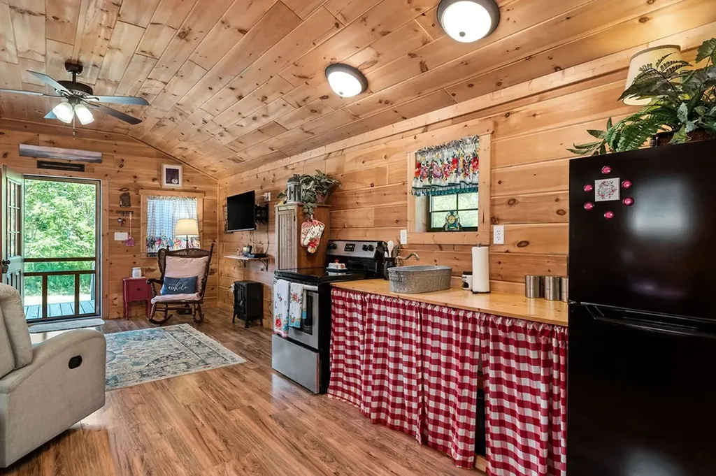 361 Mack Floyd Road Sparta TN 38583