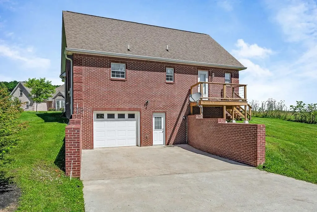 464 Wilder Highway (76 Ac) Alpine TN 38543