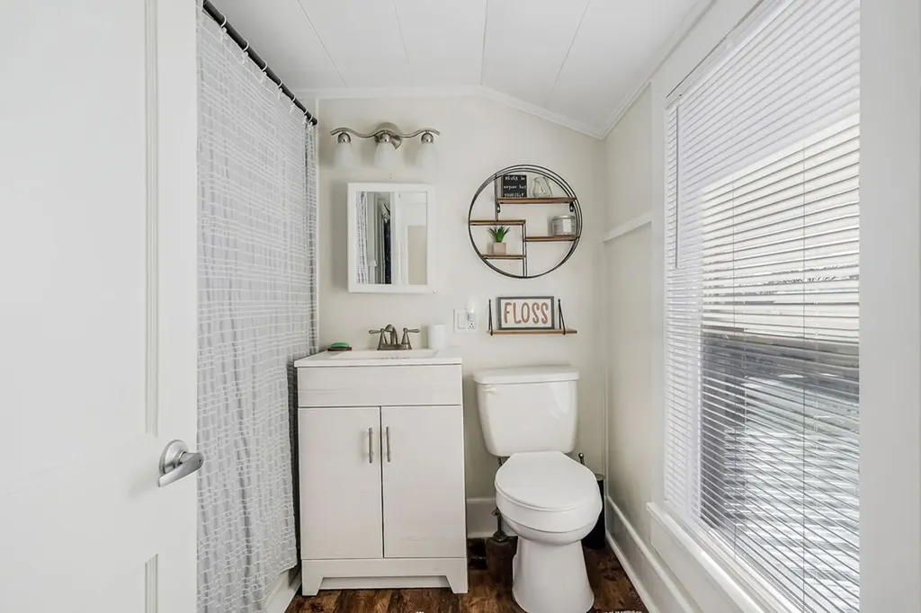 113 N Spring Street Sparta TN 38583