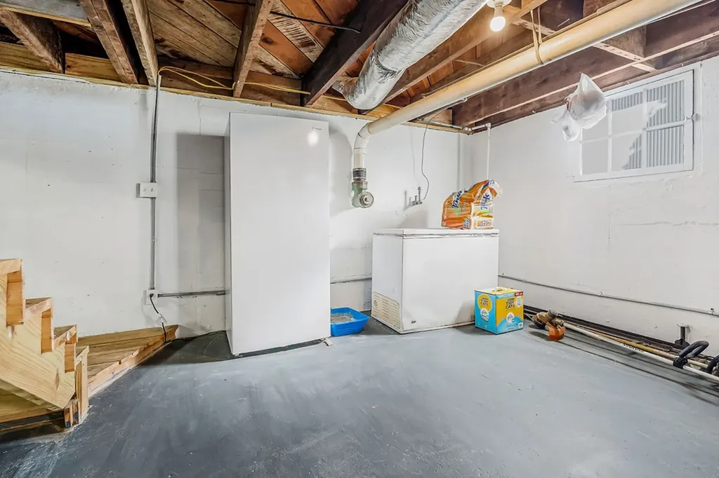 113 N Spring Street Sparta TN 38583