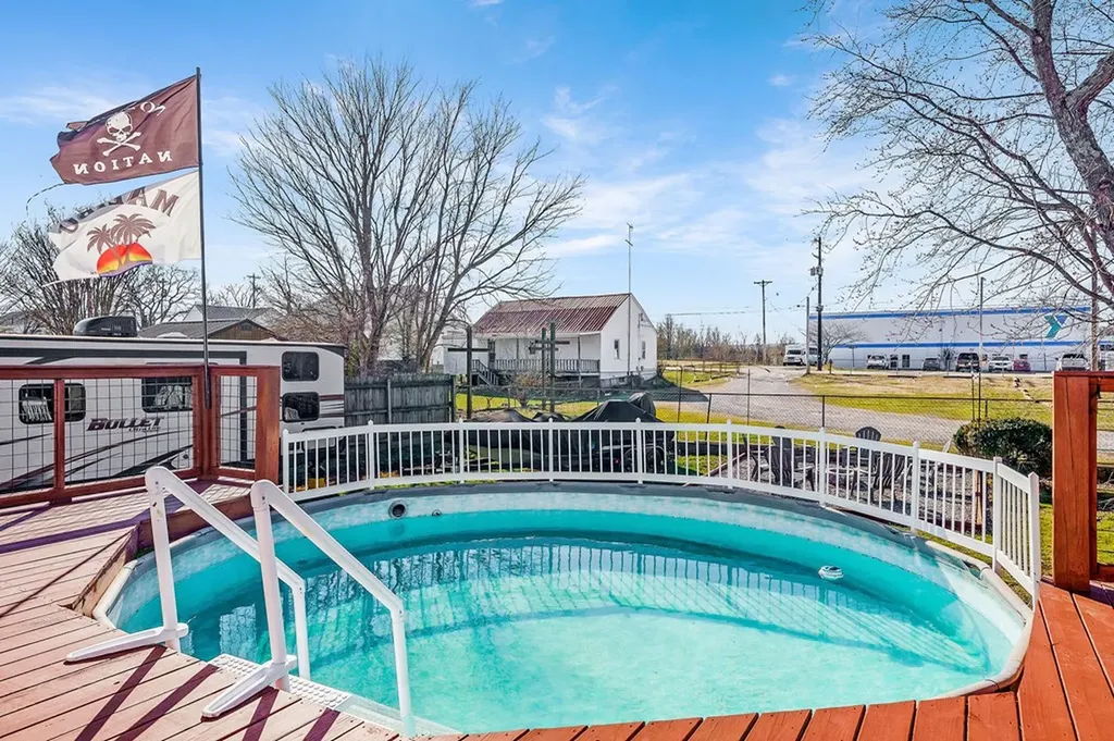 113 N Spring Street Sparta TN 38583