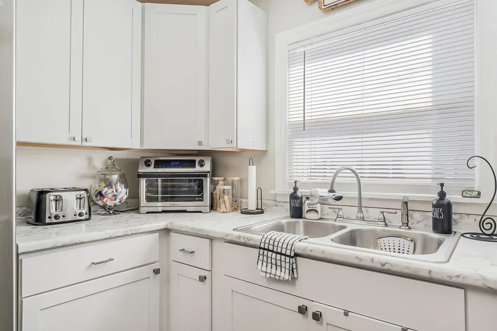 113 N Spring Street Sparta TN 38583