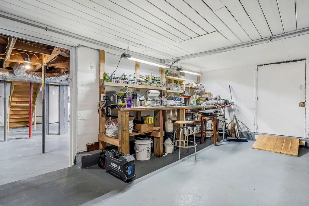 113 N Spring Street Sparta TN 38583