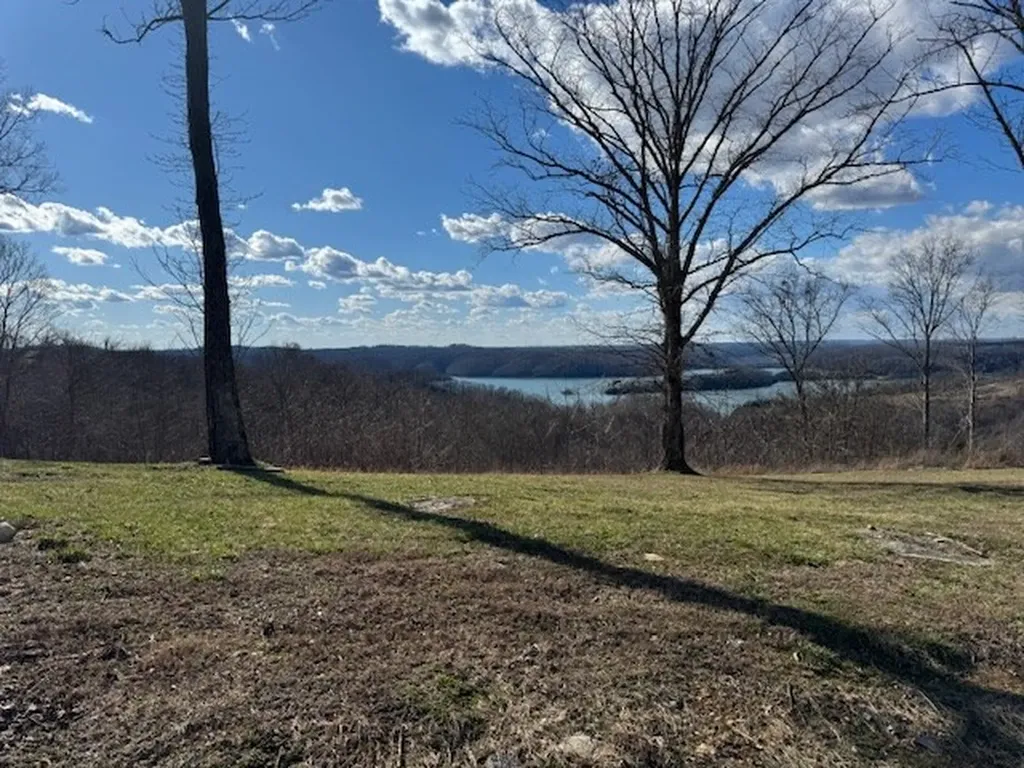 78C Swan Ridge Road Hilham TN 38568