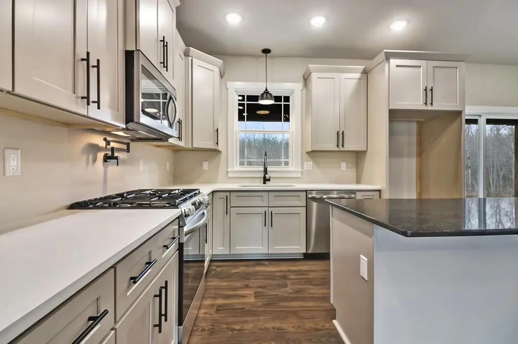 1076 Hargis Road Grimsley TN 38565